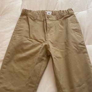 Amazon Essentials straight leg khakis size 12